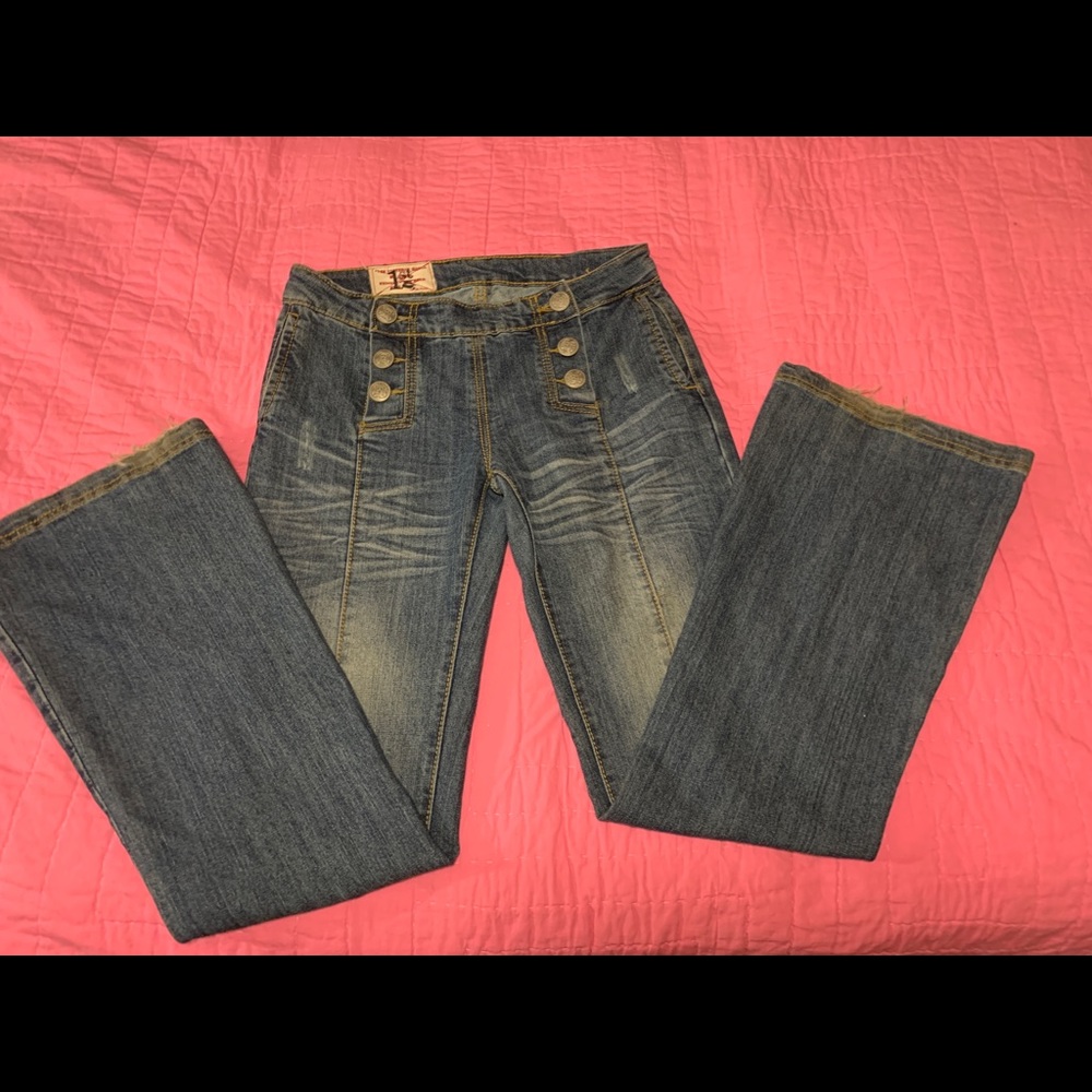 1st Kissed Flared Boot legged Jeans